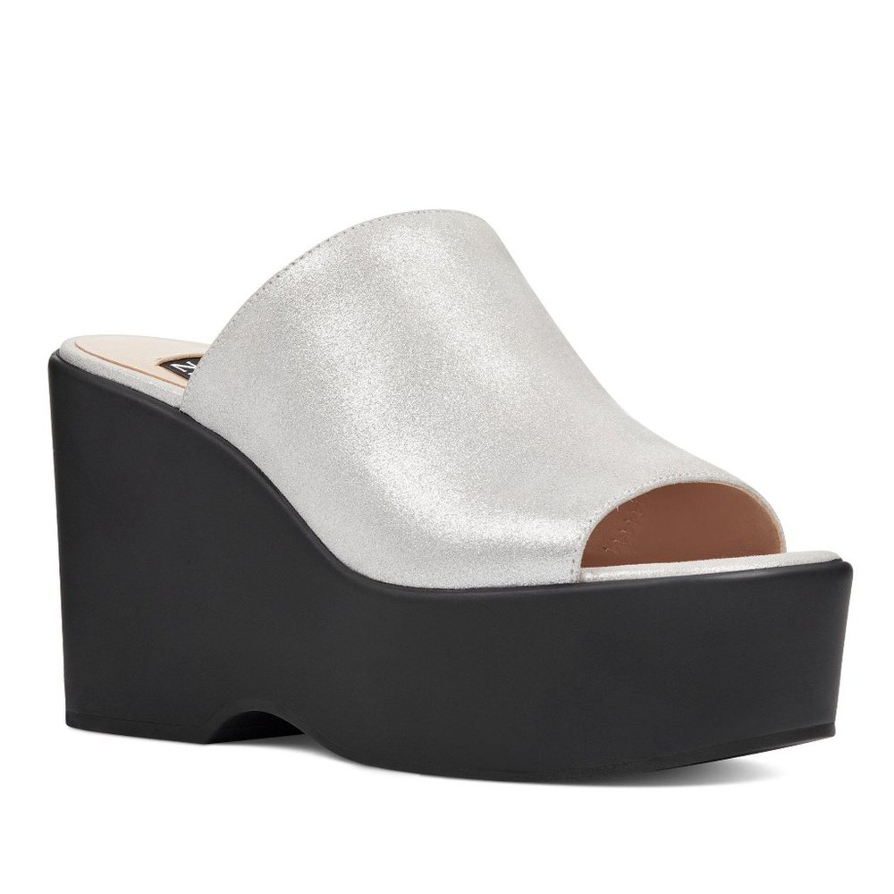 NIB Nine West Metallic Tomo Platform Sandals 9.5
